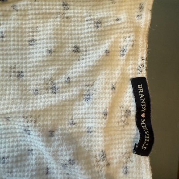 Set of 2 Pre-Loved Brandy Melville Floral Tops - One Size - Picture 2 of 6